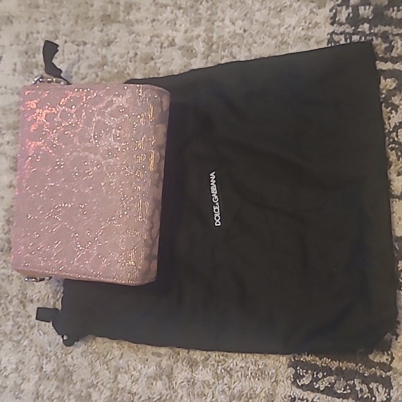 Handbag - Picture 2 of 4